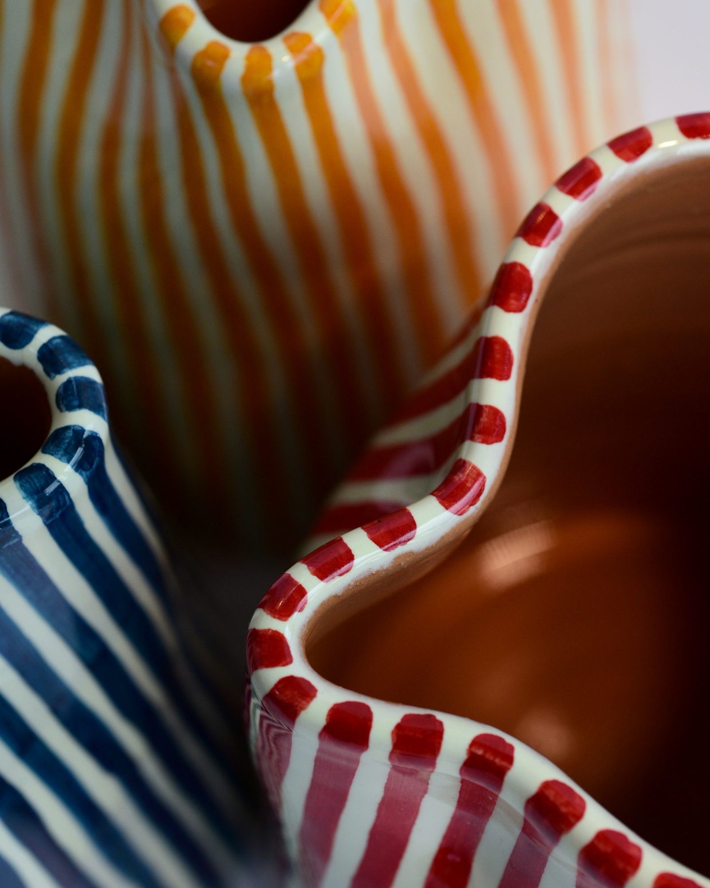 Krug VACANZA rot-weiß gestreift Bild 3
