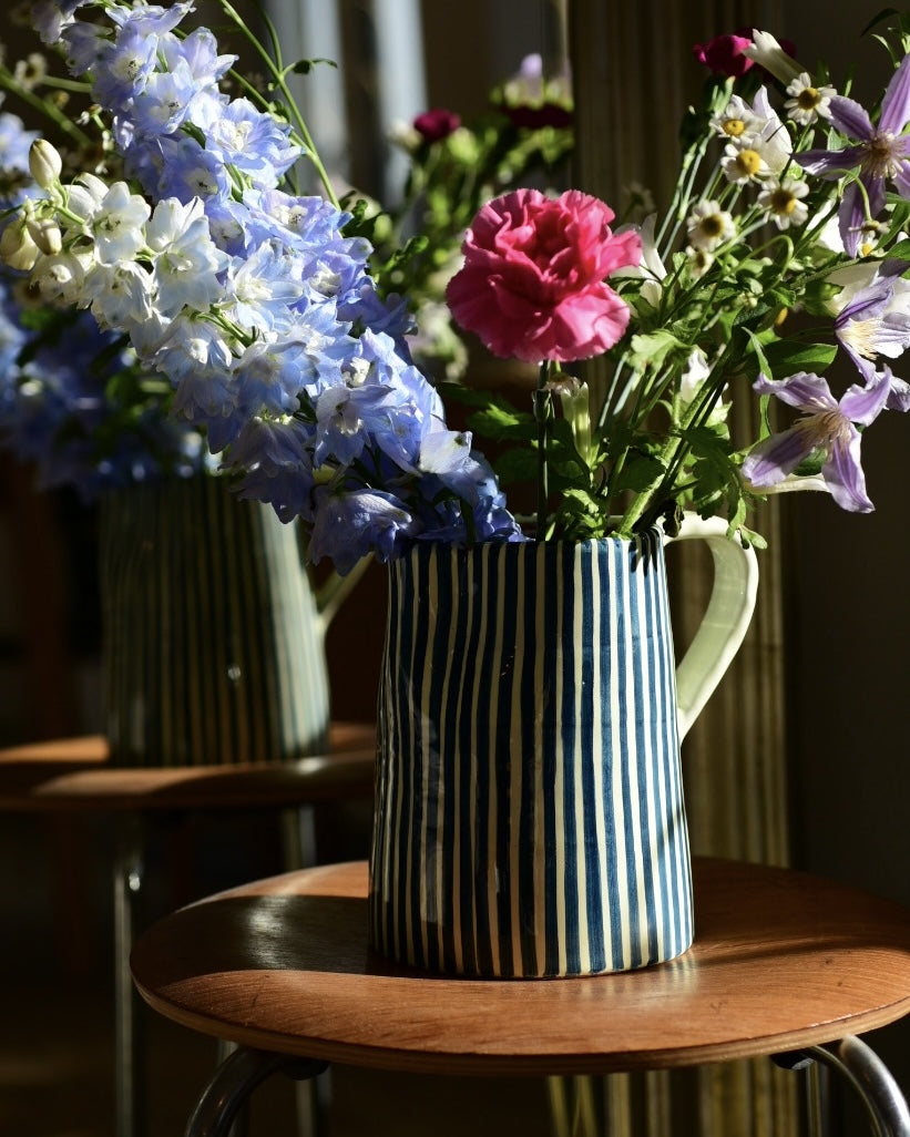 Krug VACANZA blau-weiß gestreift Bild 1